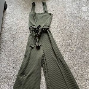 American eagle jump suit